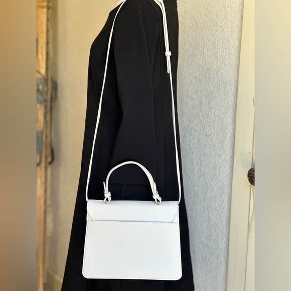 White House Black Market Floral Embroidered Adjustable Removable Shoulder Bag - Picture 4 of 7